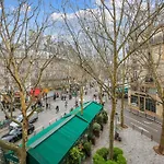 Refined Elegance In Central Paris