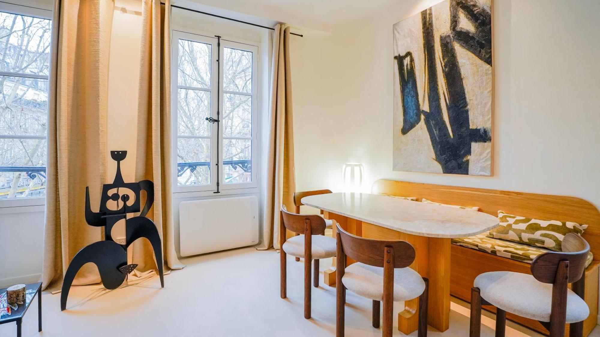 Refined Elegance In Apartment Paris