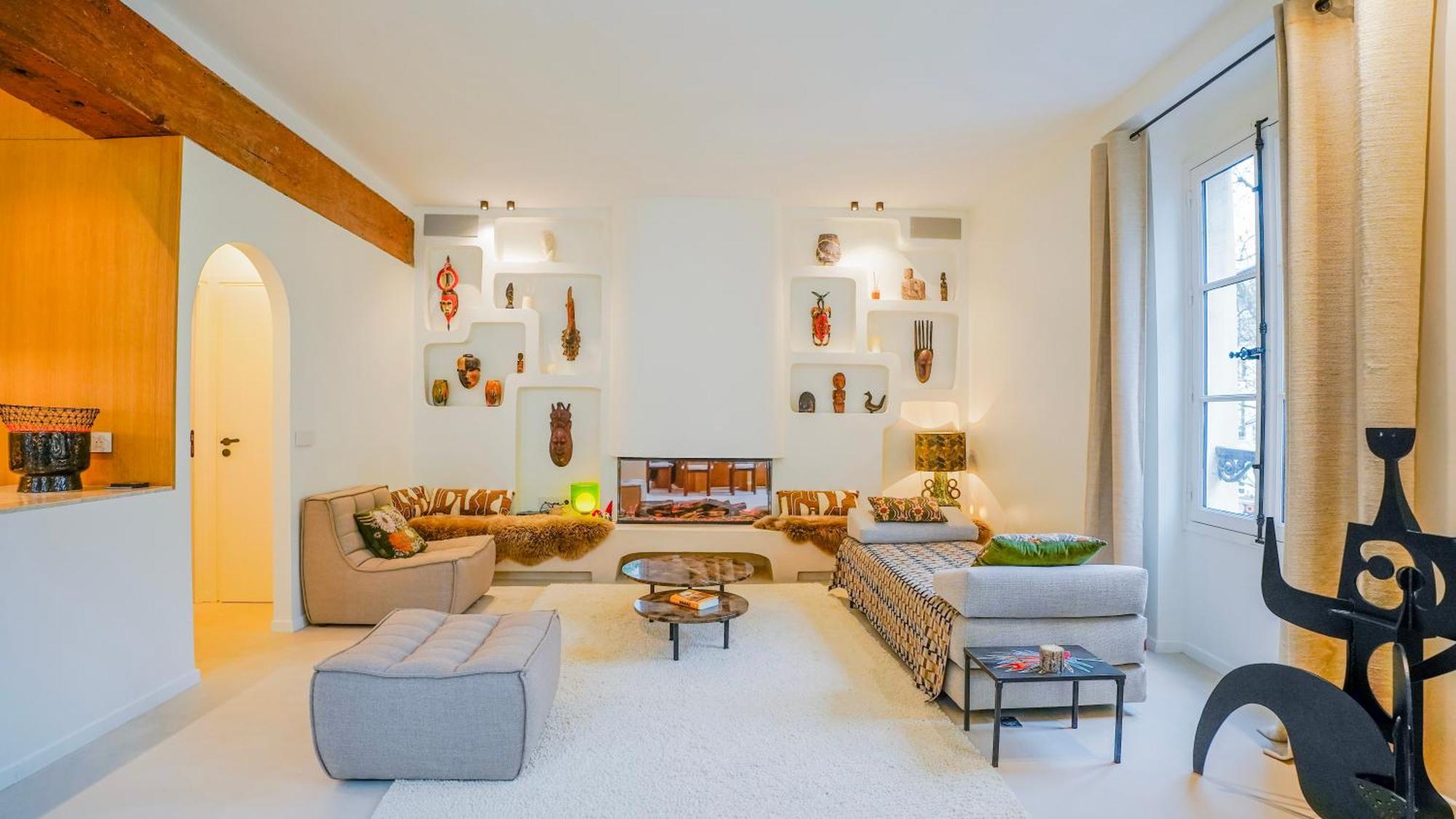 Apartment Refined Elegance In *